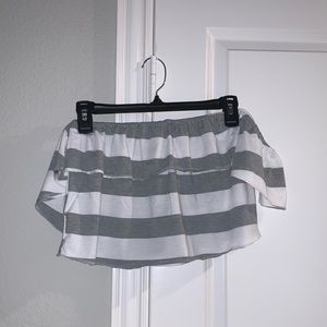 Love@FirstSight Gray & White Striped Crop Top